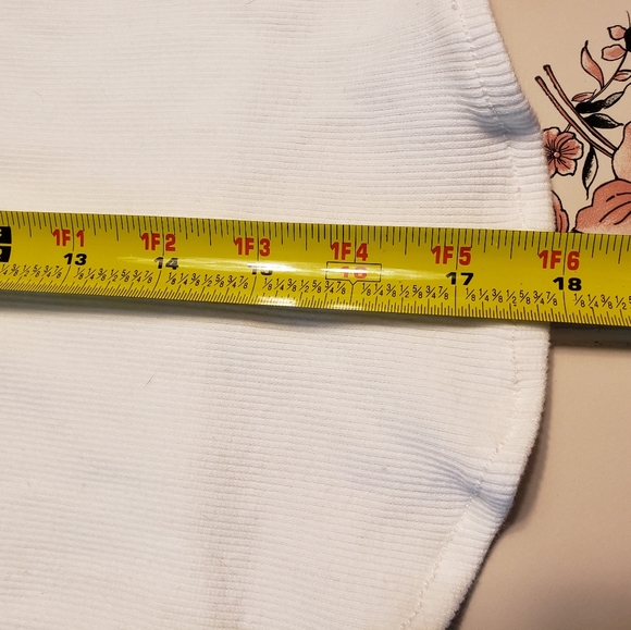 DOG T-SHIRT - Picture 4 of 13